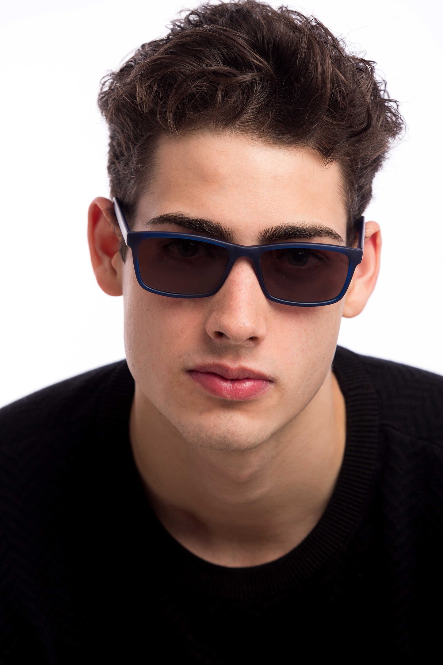 Man Wearing Hudson Sunglasses Prescription (Brown)